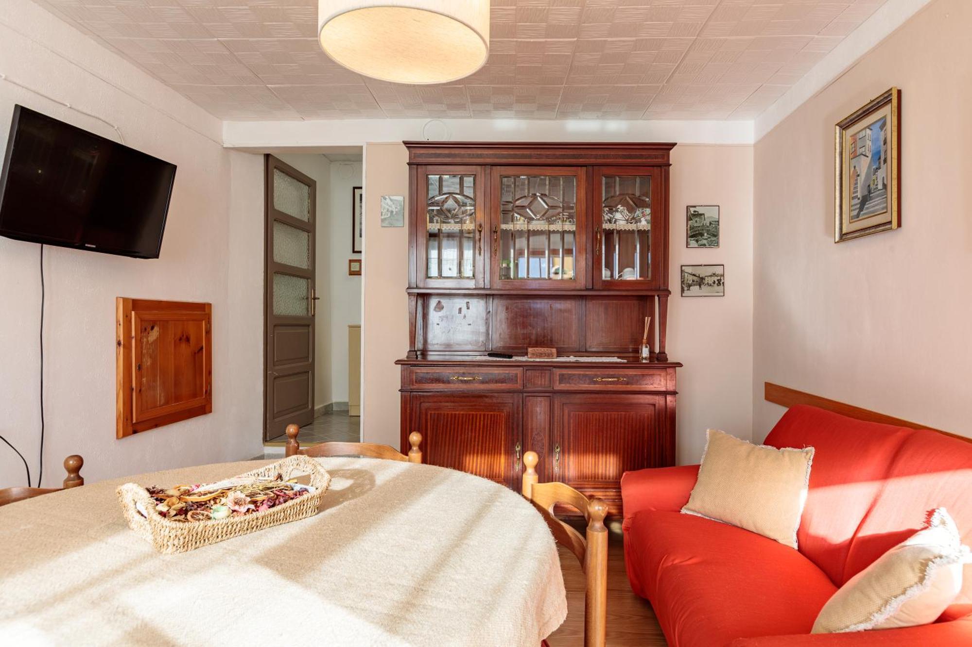 Lo Mitcho De Pouisse Apartment Аоста Екстериор снимка